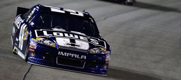jimmie-johnson-may-be-the-2012-chase-favorite