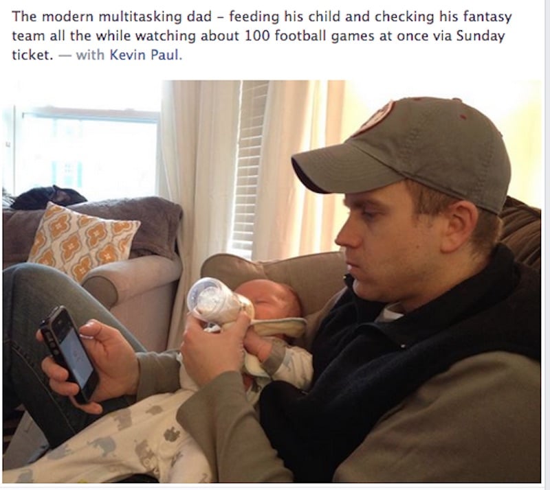 multi-tasking-modern-day-fantasy-football-dad